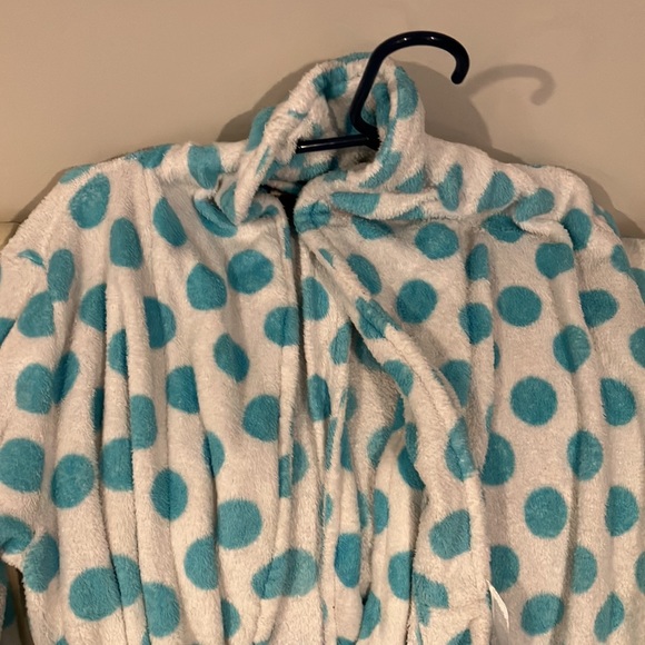 Kim Rogers Blue/White Robe - Picture 3 of 10